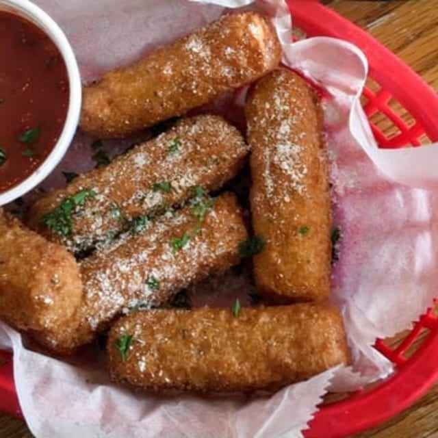 6pc Cheese Sticks.