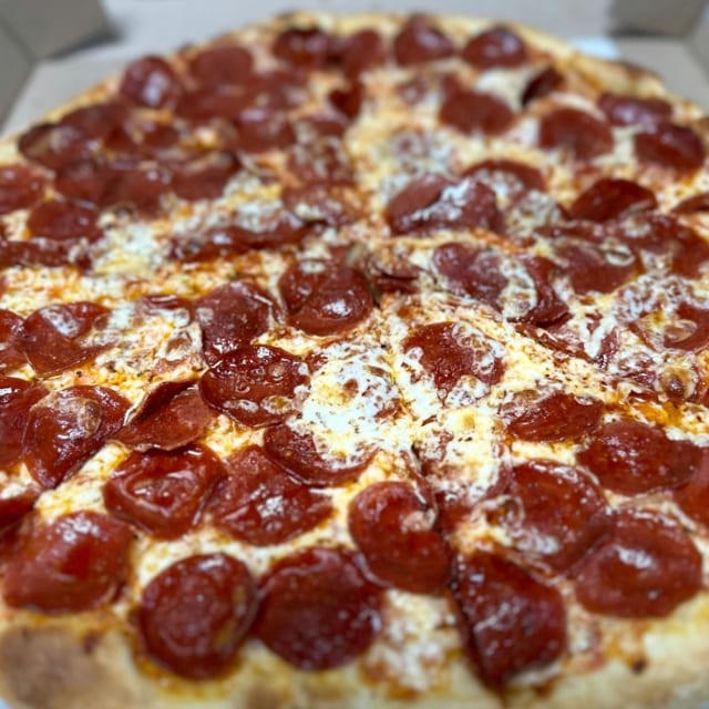 XLarge 16" Gourmet Pizza.